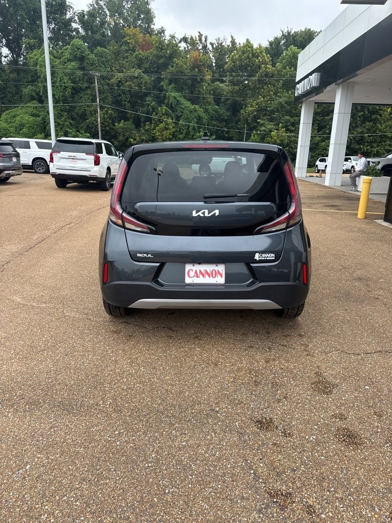 2024 Kia Soul LX photo 4
