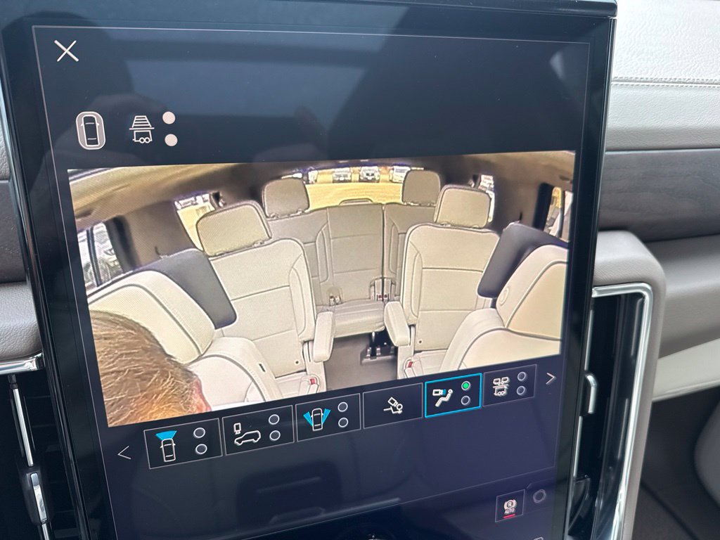 2027 GMC Yukon Denali - Photo 51