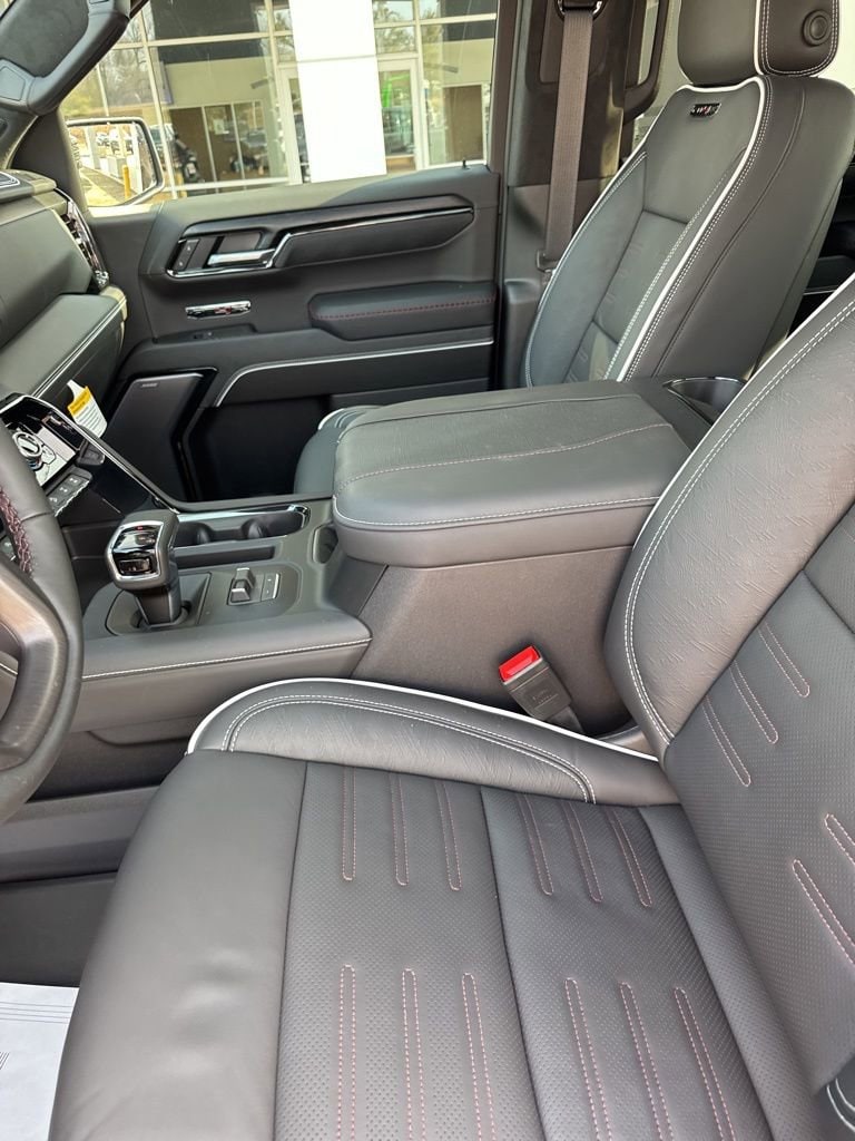 2026 GMC Sierra 1500 AT4X - Photo 12