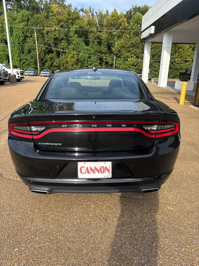 2023 Dodge Charger SXT photo 2