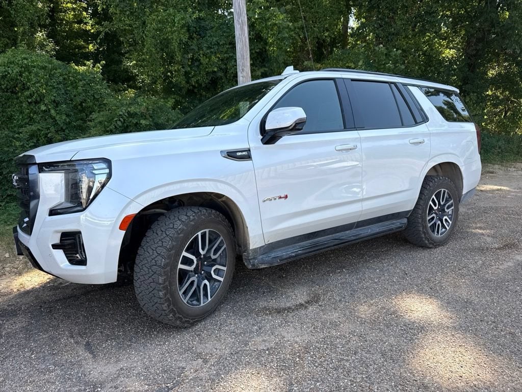 Used 2024 GMC Yukon AT4 SUV