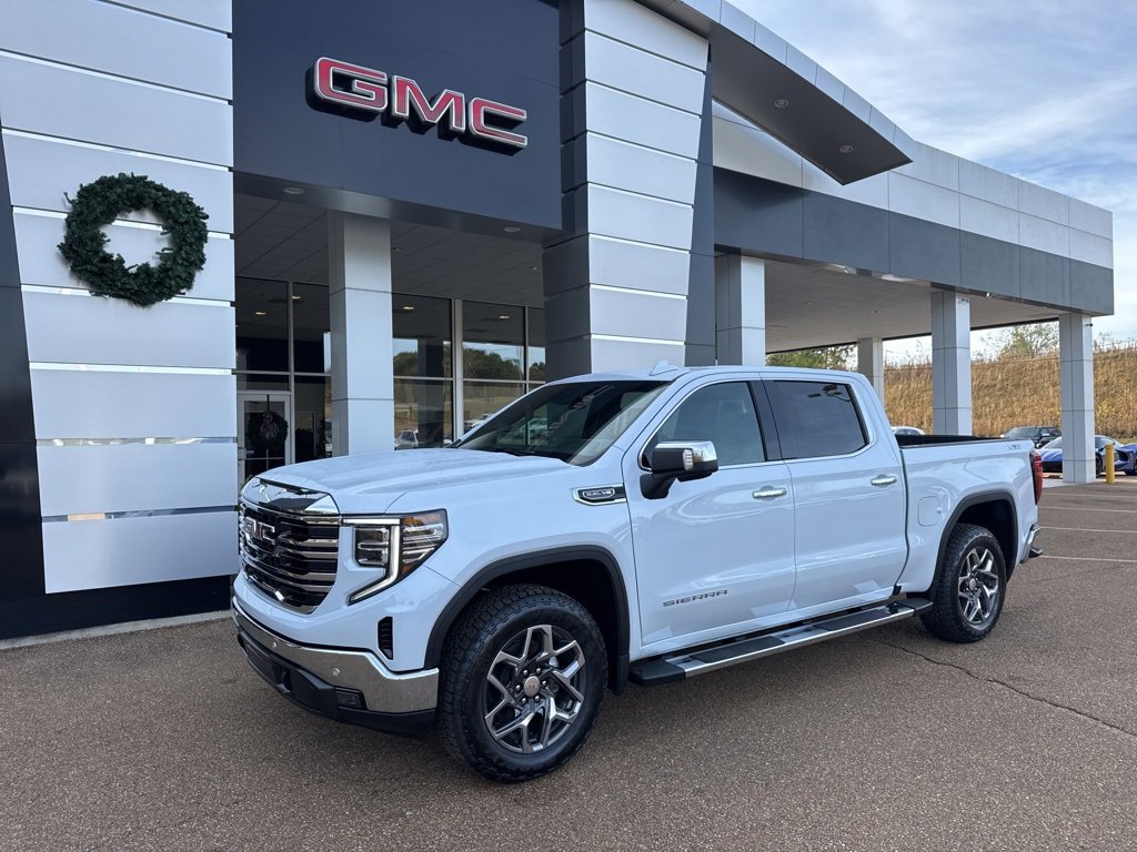 2026 GMC Sierra 1500 SLT's photo