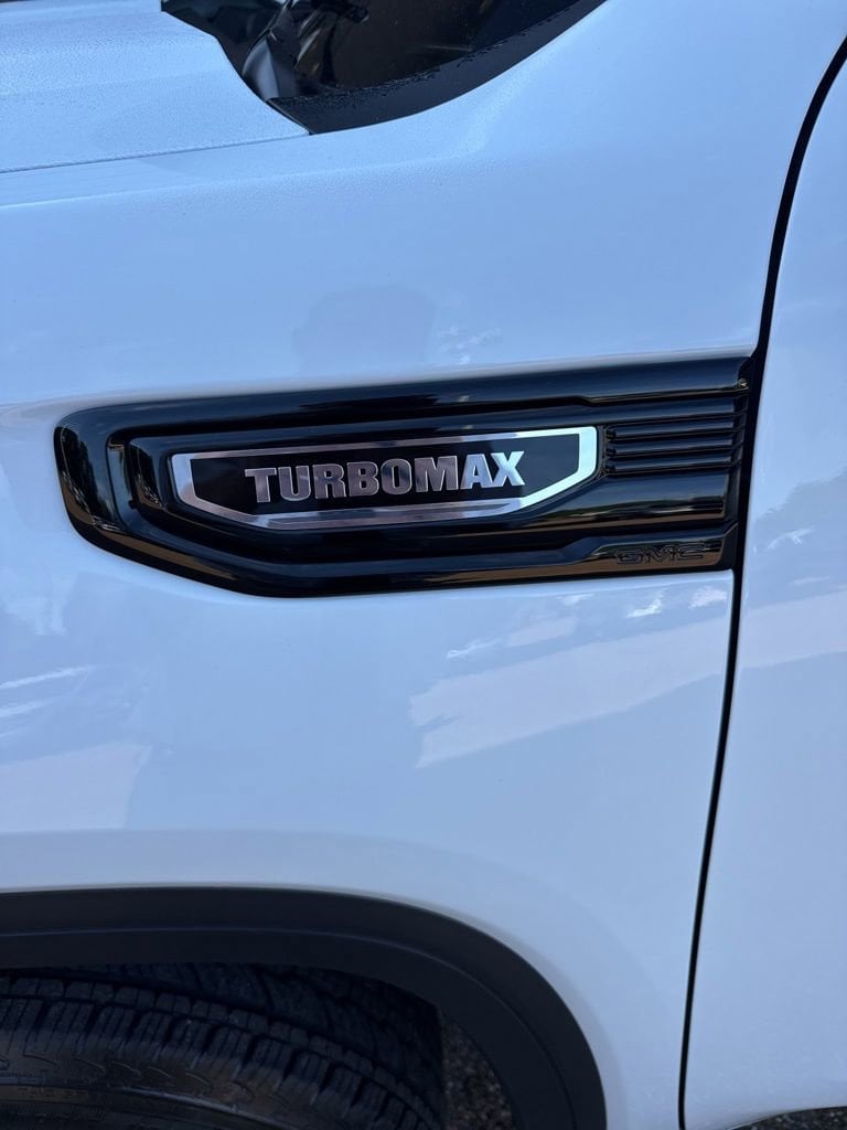 2026 GMC Sierra 1500 Pro - Photo 8