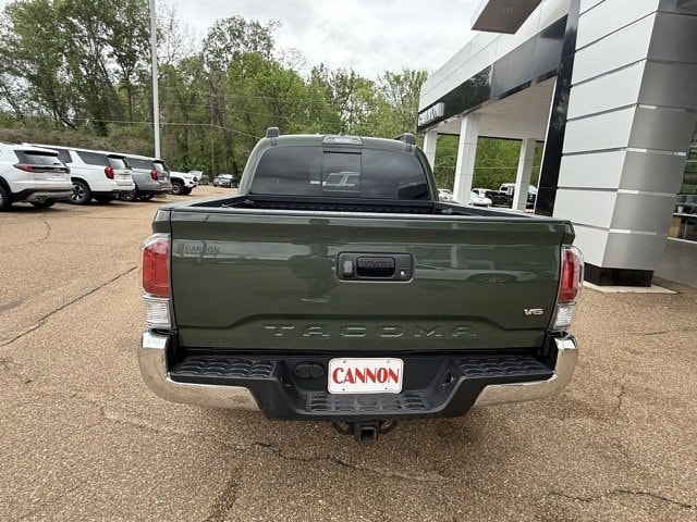 Used 2022 Toyota Tacoma TRD Off Road with VIN 3TMCZ5AN6NM465901 for sale in Vicksburg, MS