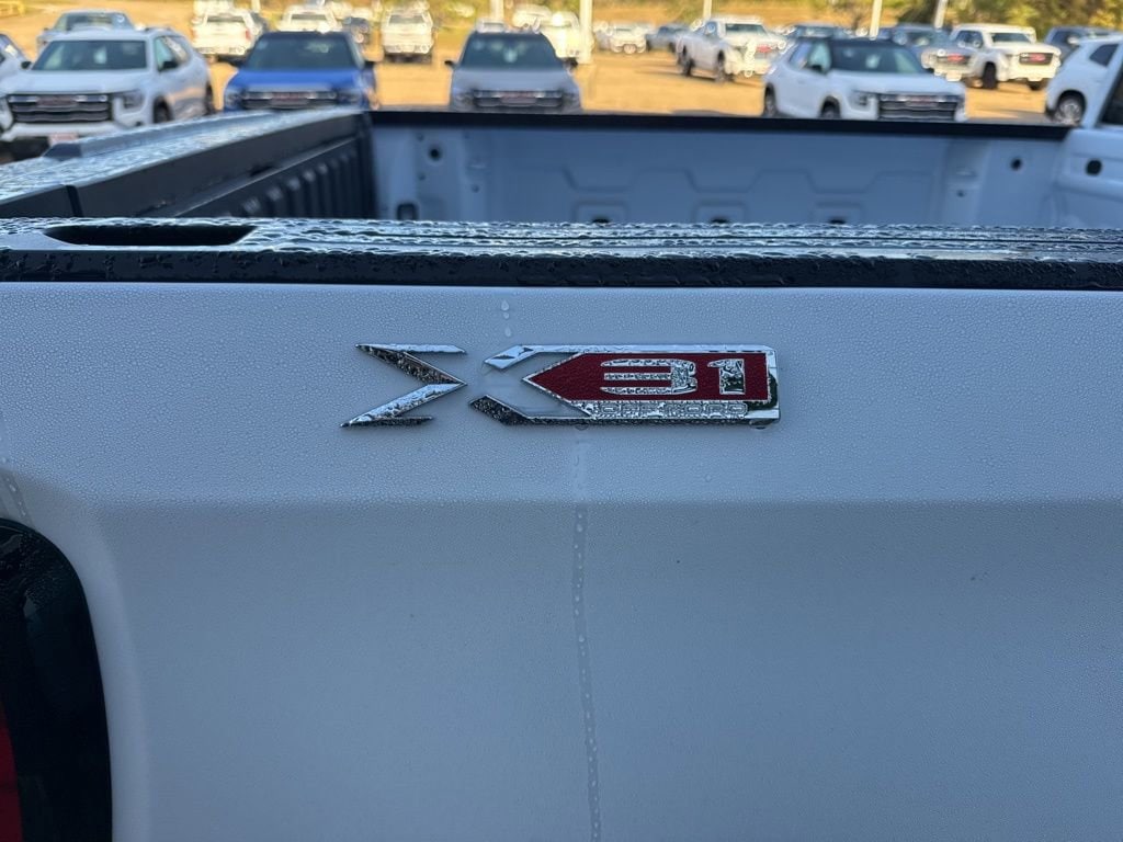 2026 GMC Sierra 1500 SLT - Photo 45