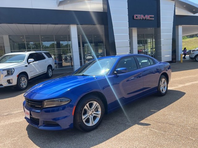 Used 2022 Dodge Charger SXT with VIN 2C3CDXBG9NH169204 for sale in Vicksburg, MS