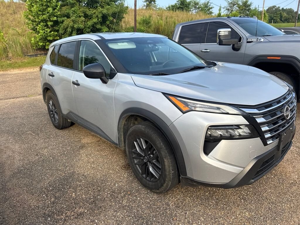 Used 2024 Nissan Rogue S