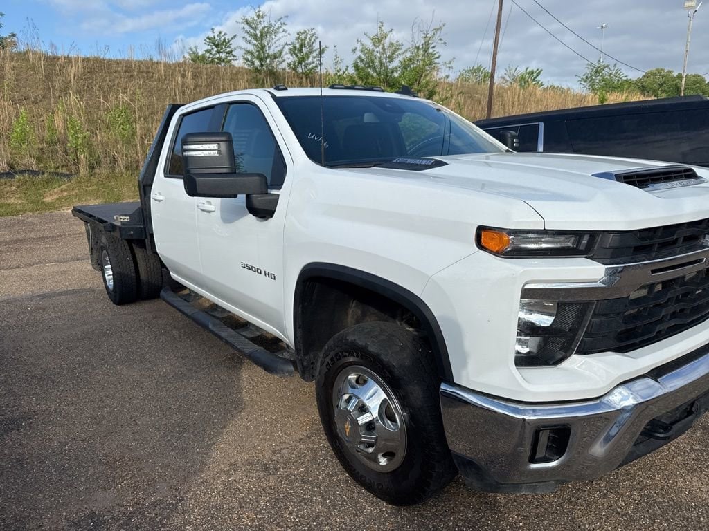 Used 2024 Chevrolet Silverado 3500 HD Chassis Cab LT Chassis Cab Truck