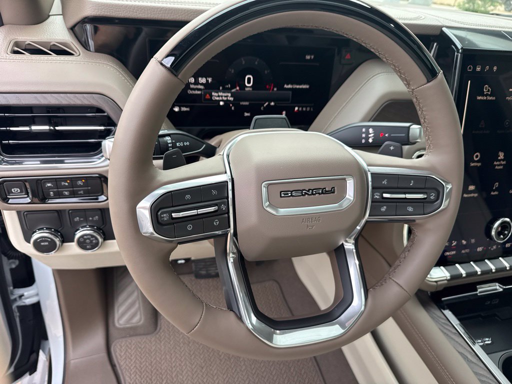 2027 GMC Yukon Denali - Photo 15