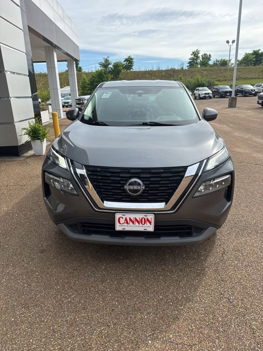 Used 2023 Nissan Rogue SV