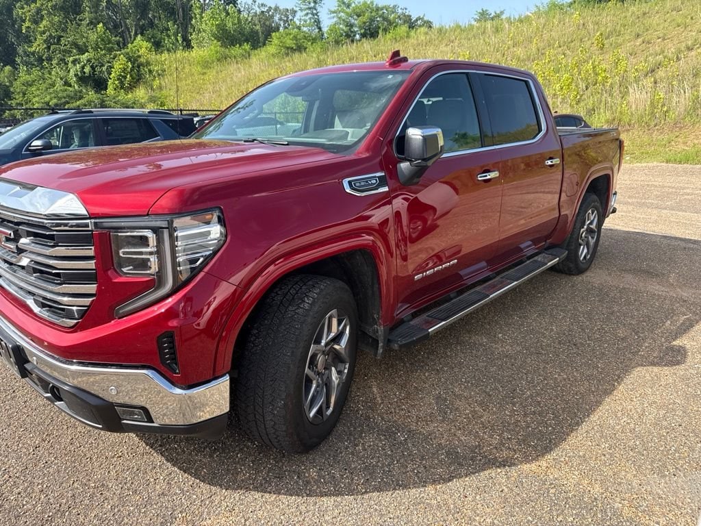 Used 2024 GMC Sierra 1500 SLT Truck