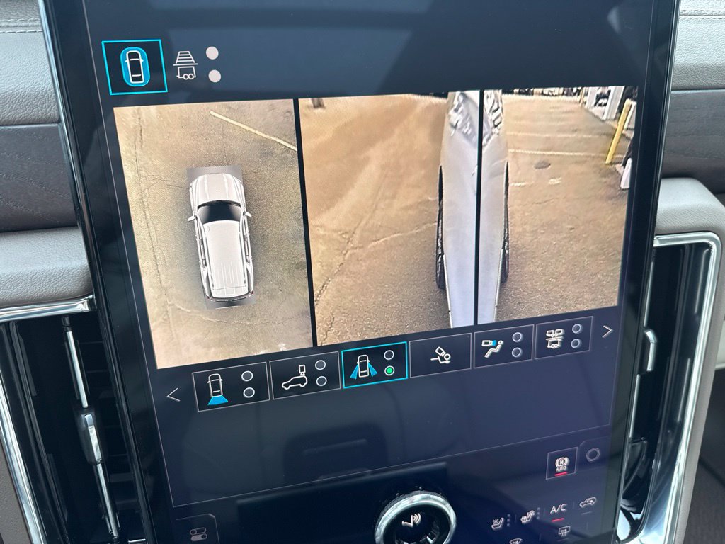 2027 GMC Yukon Denali - Photo 48
