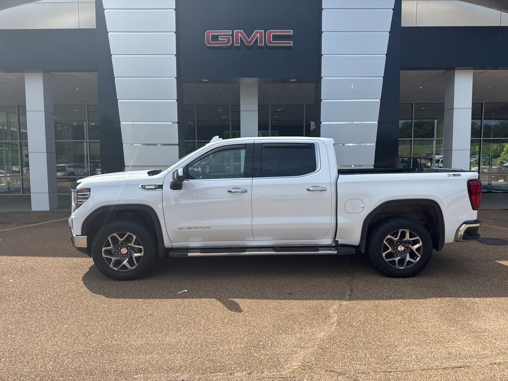 2023 Gmc Sierra 1500 SLT photo 3