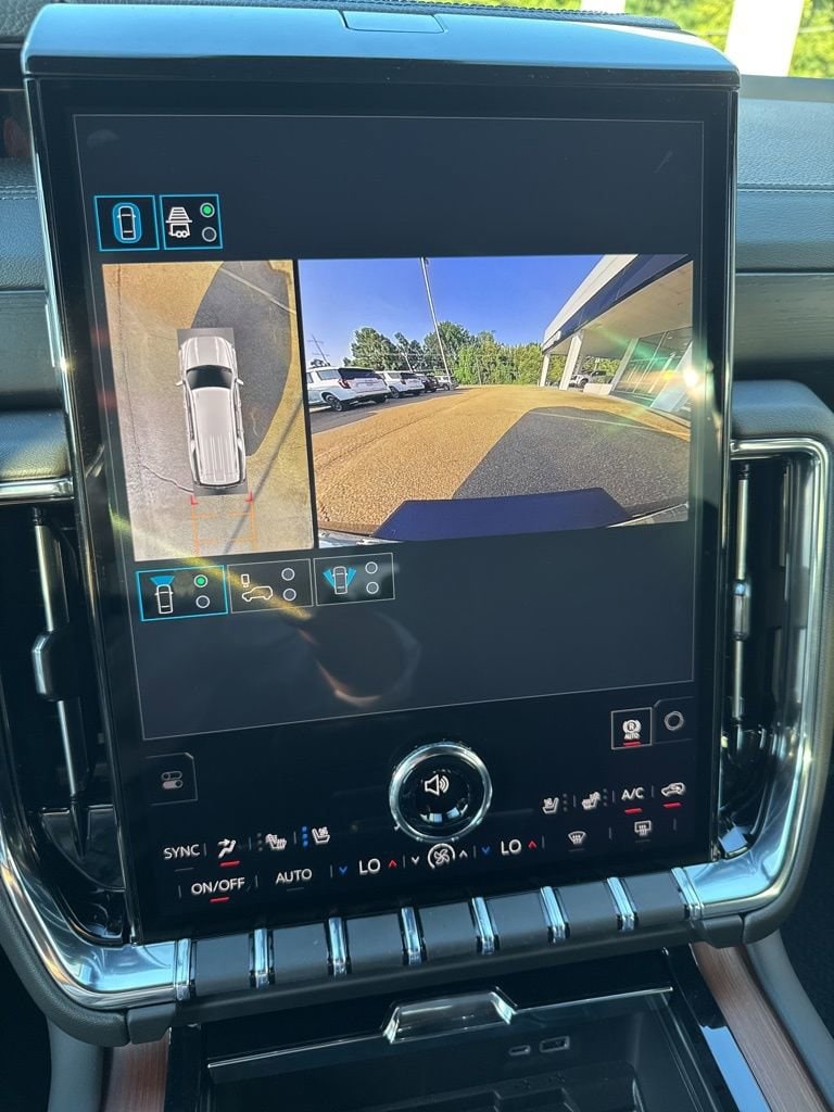 2026 GMC Yukon XL Denali - Photo 51