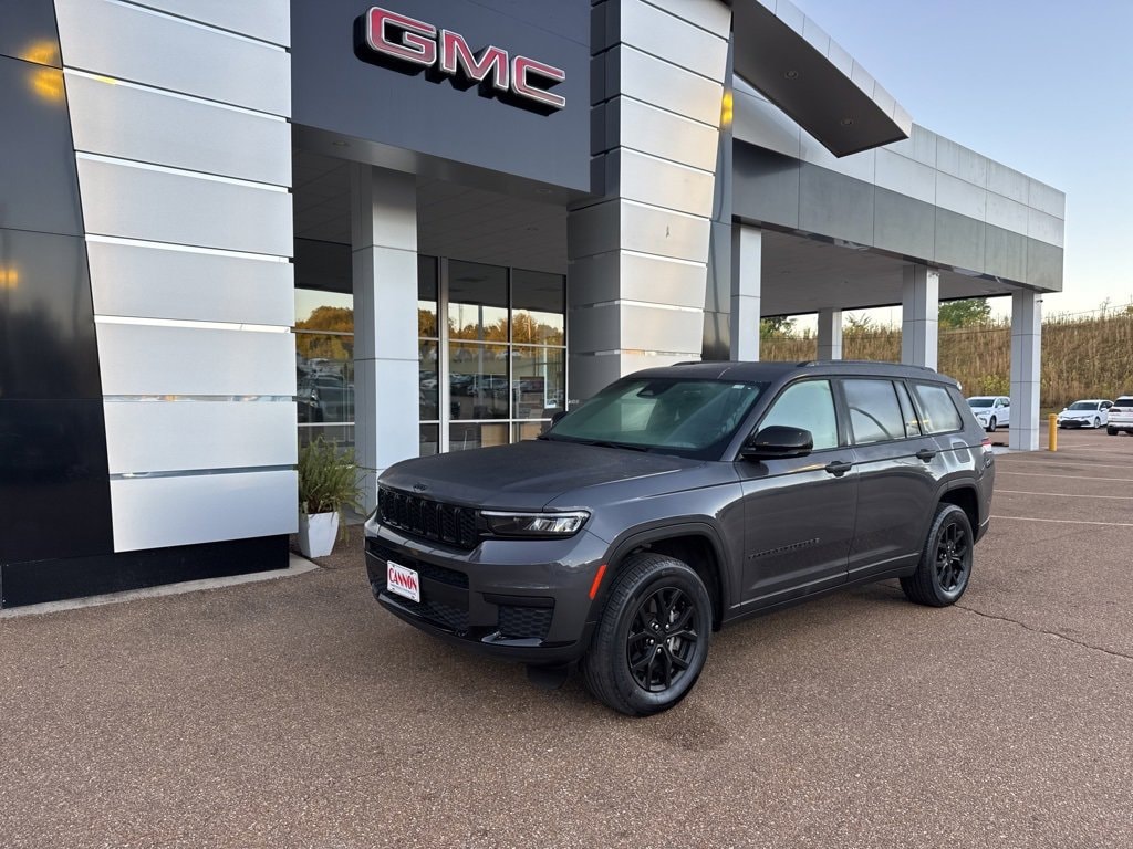 Used 2024 Jeep Grand Cherokee L Altitude