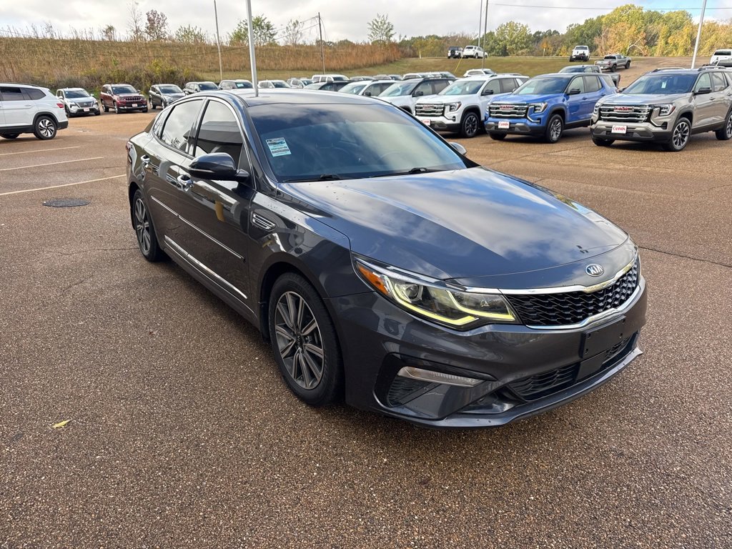 2019 Kia Optima EX photo 3