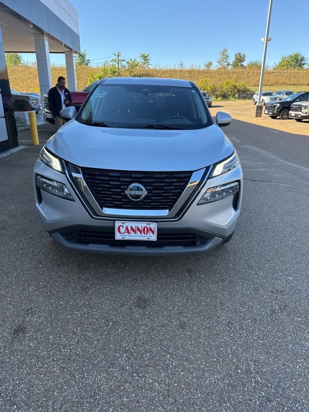 Used 2023 Nissan Rogue SV