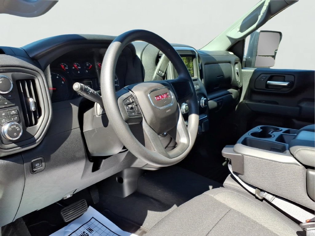2026 GMC Sierra 2500HD Pro - Photo 18