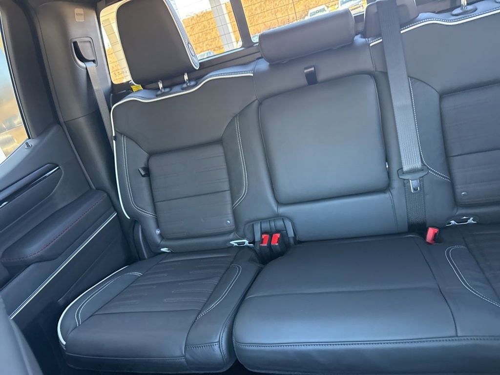 2026 GMC Sierra 1500 AT4X - Photo 32