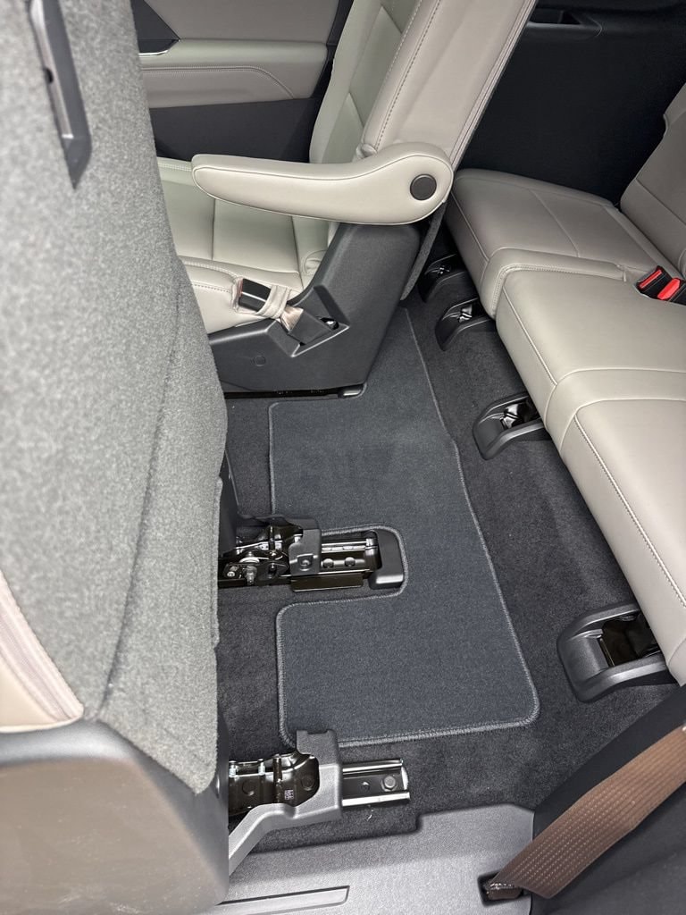 2026 GMC Acadia Elevation - Photo 35