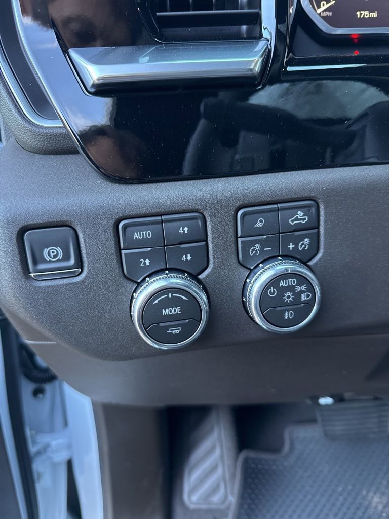 2026 GMC Sierra 1500 SLT - Photo 27