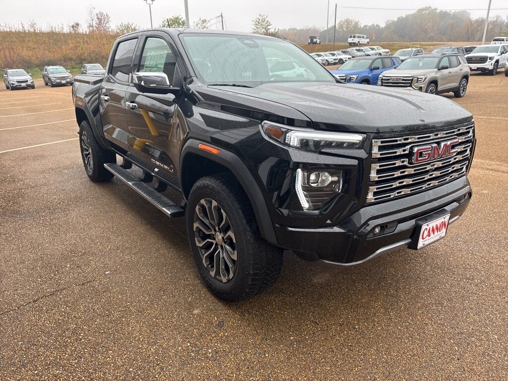 New 2026 GMC Canyon Denali Truck