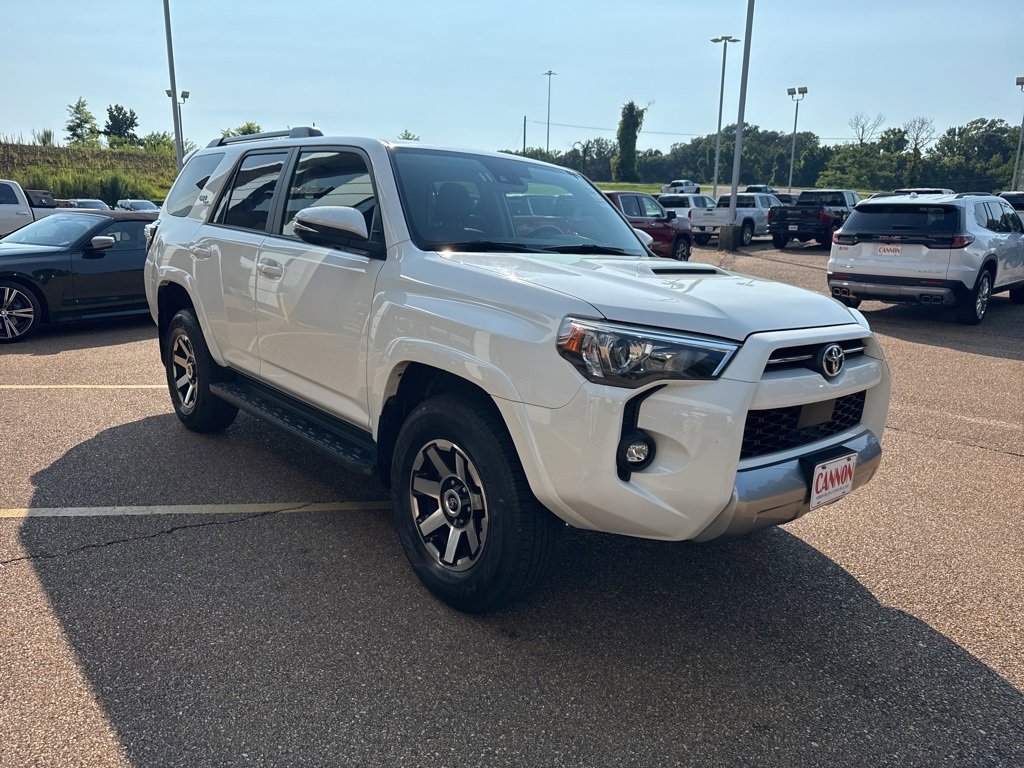 2024 Toyota 4Runner TRD photo 2