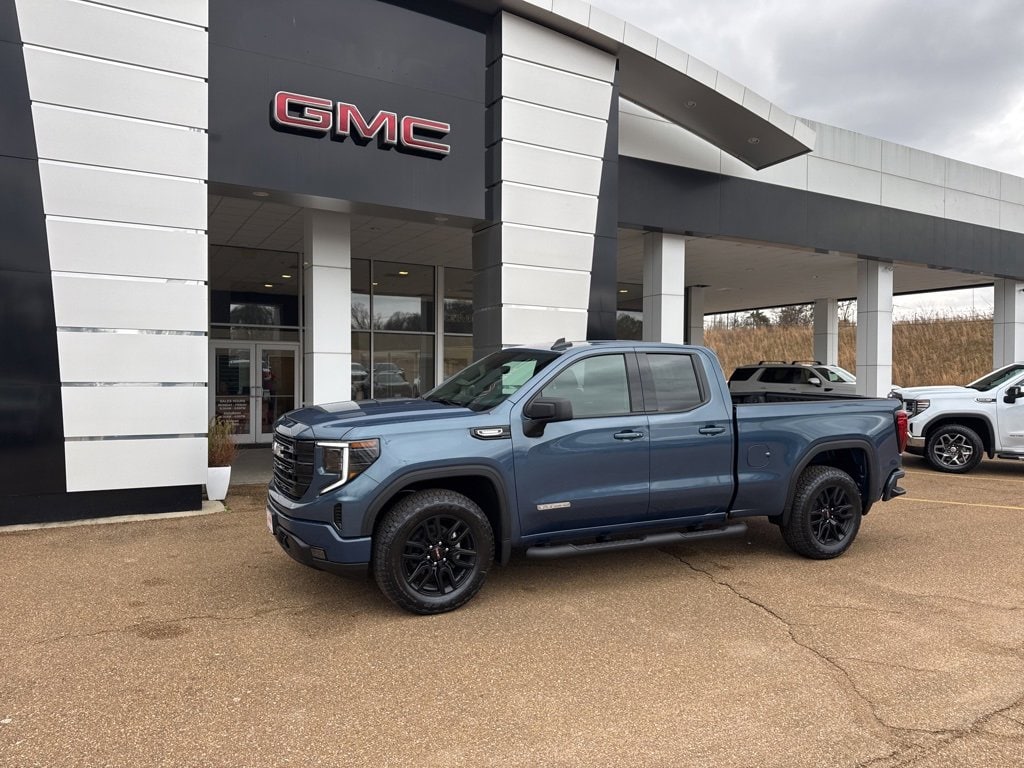 2026 GMC Sierra Base's photo