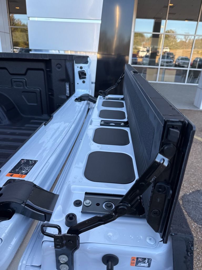 2026 GMC Sierra 1500 SLT - Photo 46