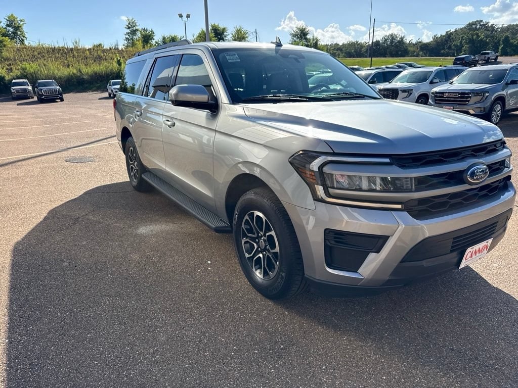 Used 2024 Ford Expedition Max XLT