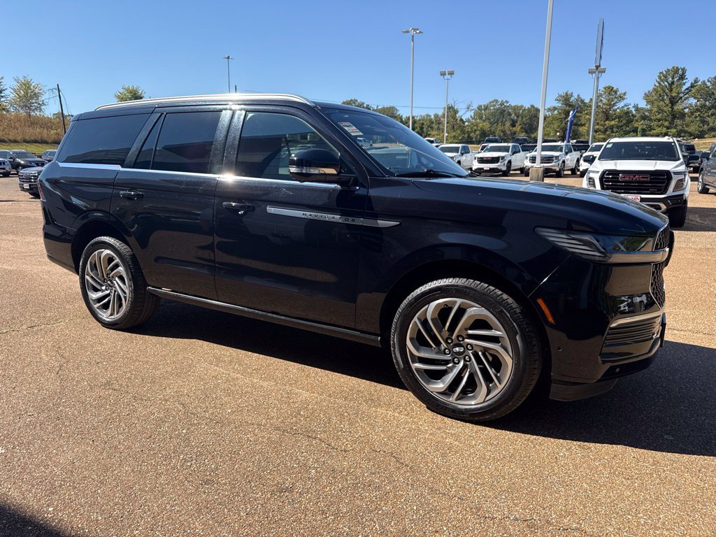2025 Lincoln Navigator