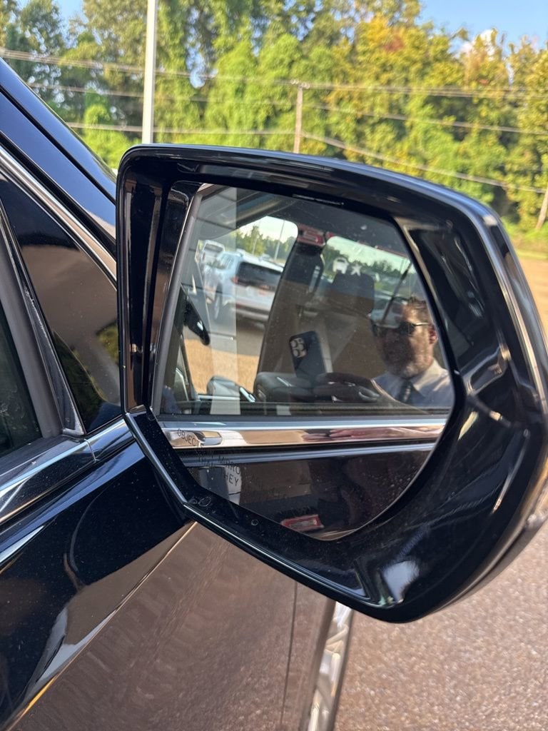 2026 GMC Yukon XL Denali - Photo 28
