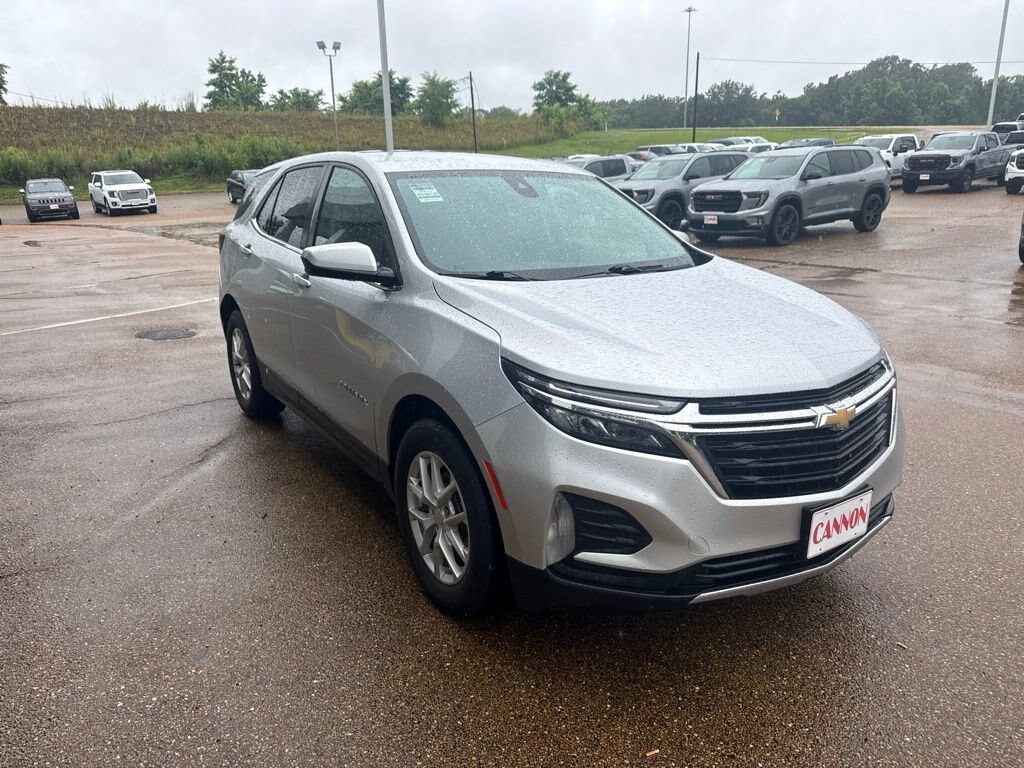 Used 2022 Chevrolet Equinox LT SUV