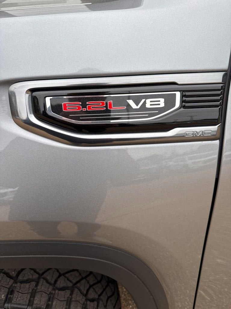 2026 GMC Sierra 1500 AT4 - Photo 8
