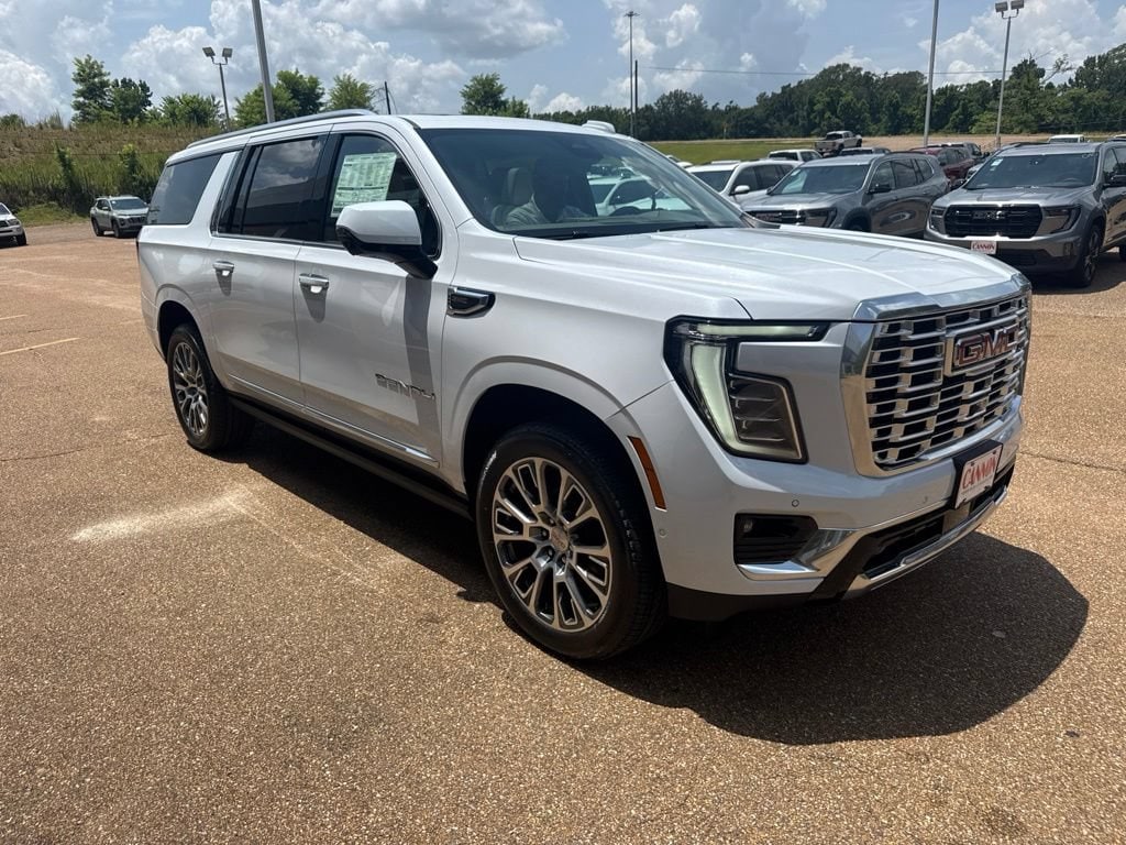 New 2026 GMC Yukon XL Denali SUV