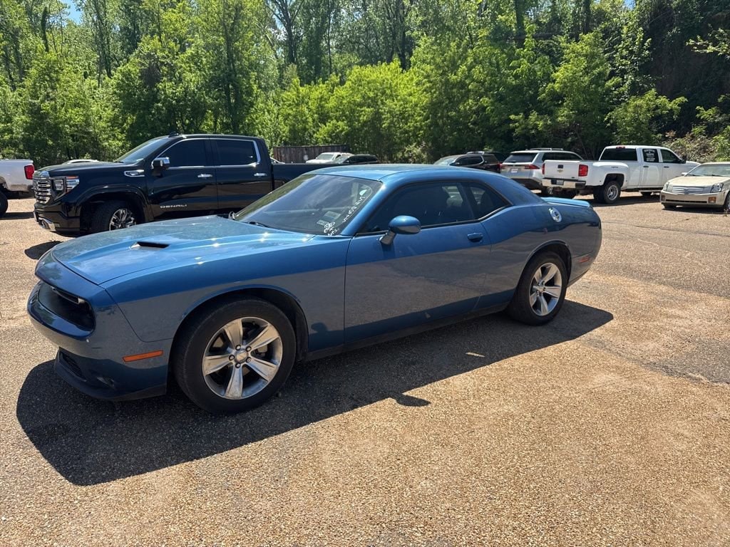 2021 Dodge Challenger SXT