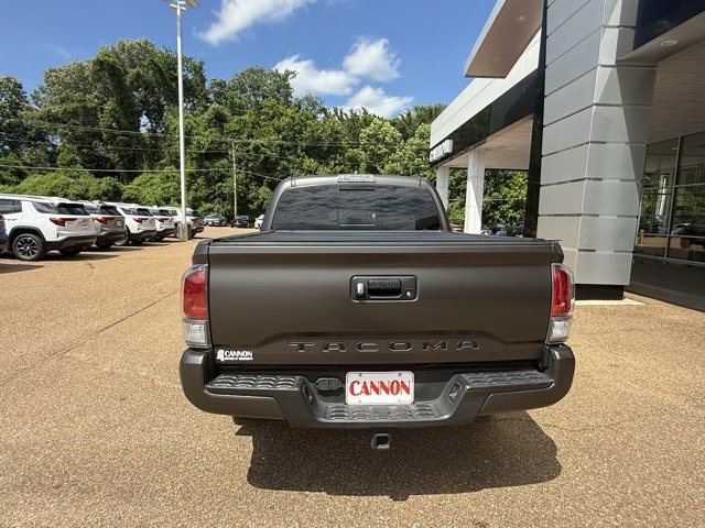 Used 2022 Toyota Tacoma TRD Off Road with VIN 3TMCZ5AN3NM496118 for sale in Vicksburg, MS