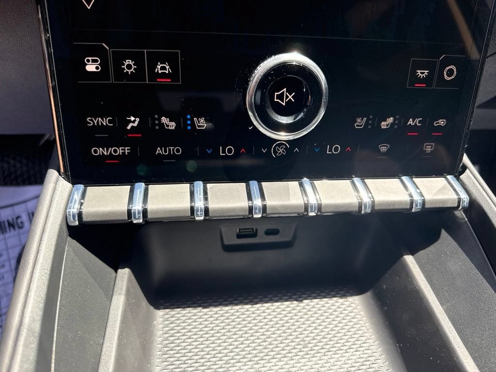 2027 GMC Terrain Denali - Photo 16