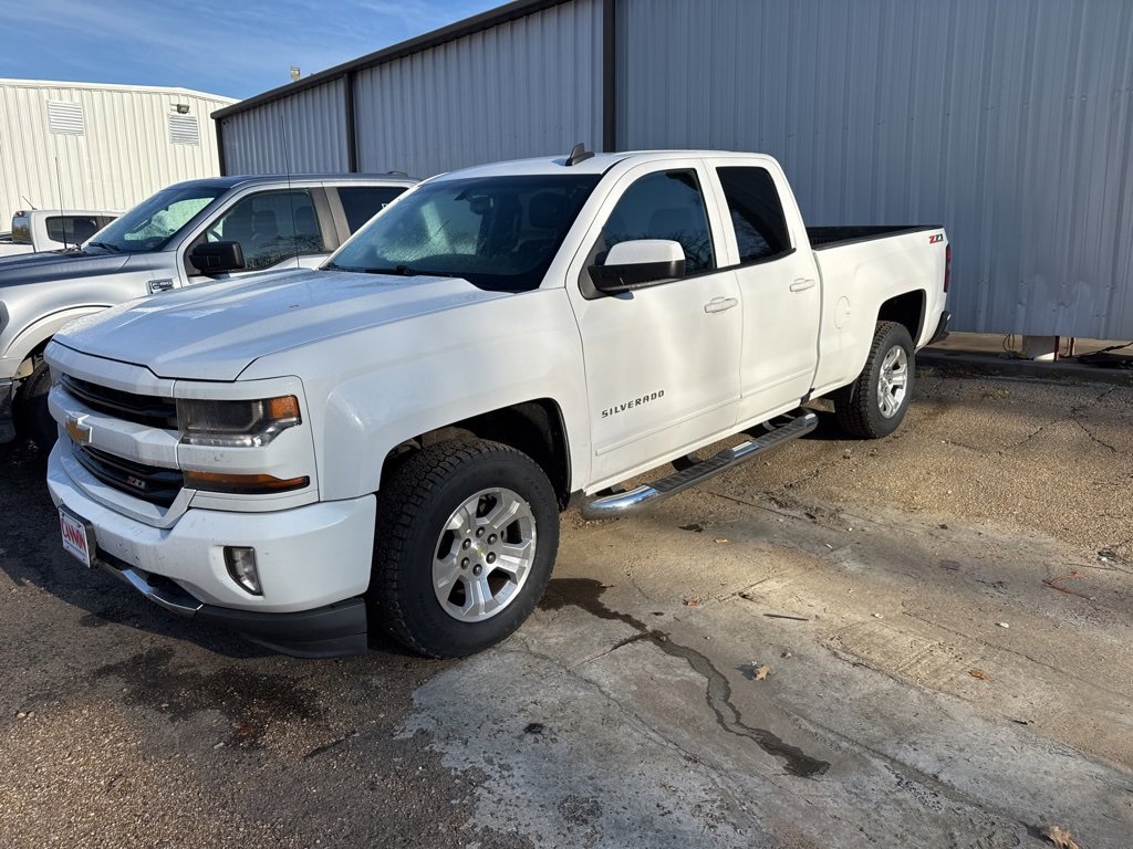 2016 Chevrolet Silverado 1500 LT's photo