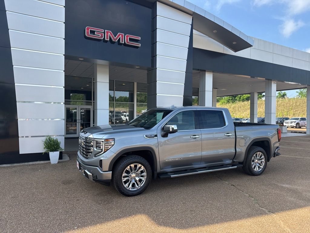 2026 GMC Sierra 4WD Crew Cab Standard Box Denali's photo