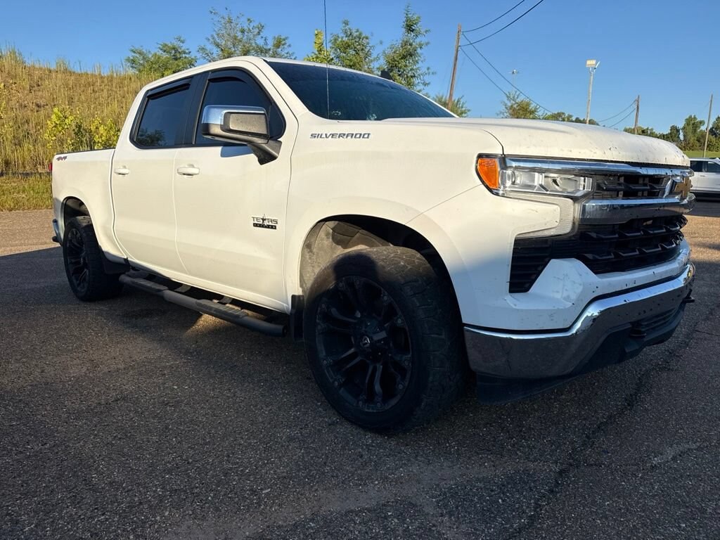 Used 2024 Chevrolet Silverado 1500 LT Truck