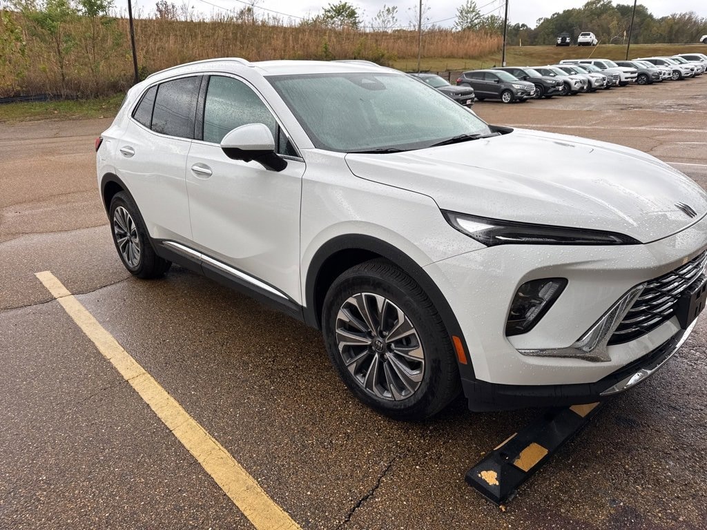 Used 2025 Buick Envision Preferred SUV