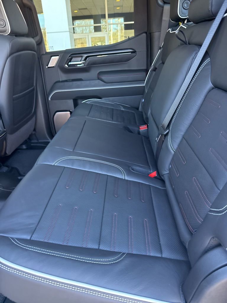 2026 GMC Sierra 1500 AT4X - Photo 41