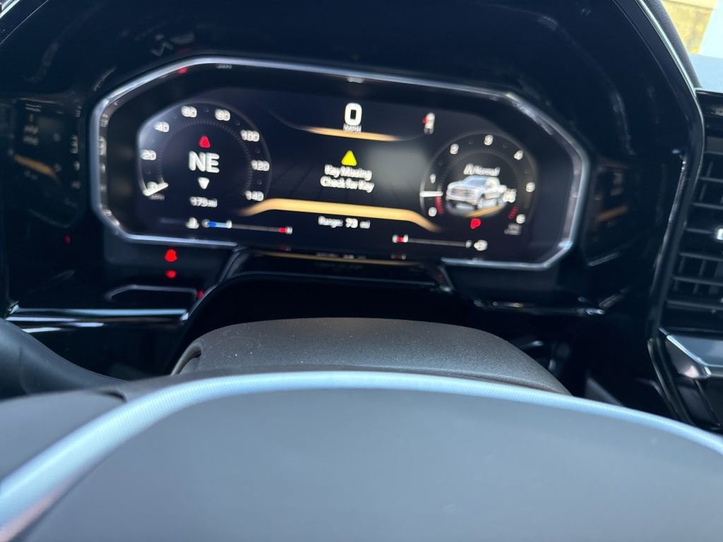2026 GMC Sierra 1500 SLT - Photo 17