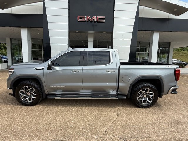2023 Gmc Sierra 1500 SLT photo 2