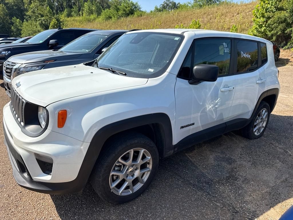 Used 2023 Jeep Renegade Latitude