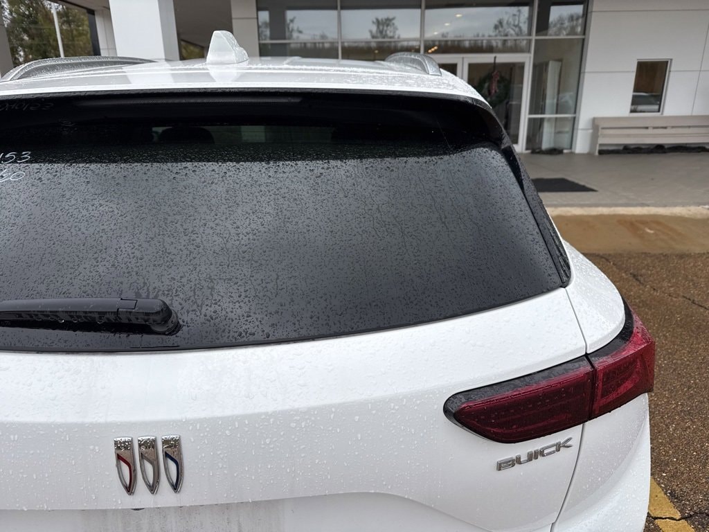 Used 2025 Buick Envision Preferred SUV