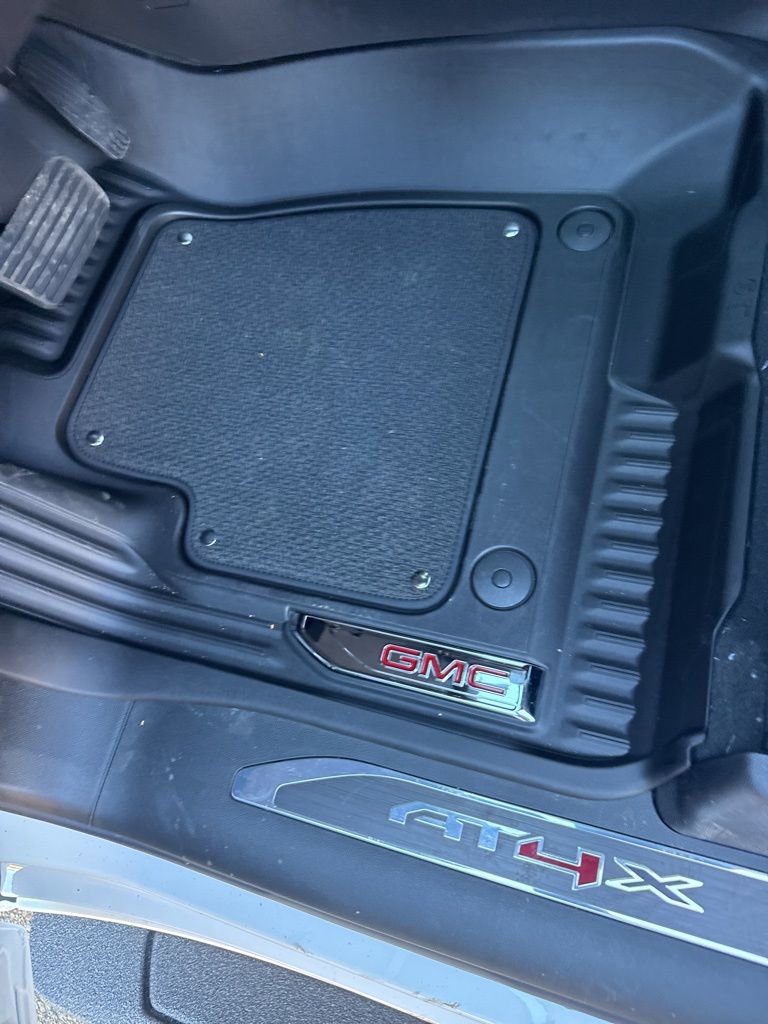 2026 GMC Sierra 1500 AT4X - Photo 57