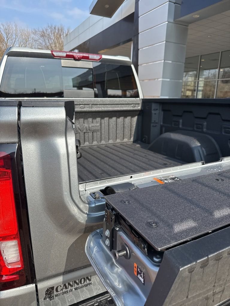2026 GMC Sierra 1500 AT4X - Photo 44