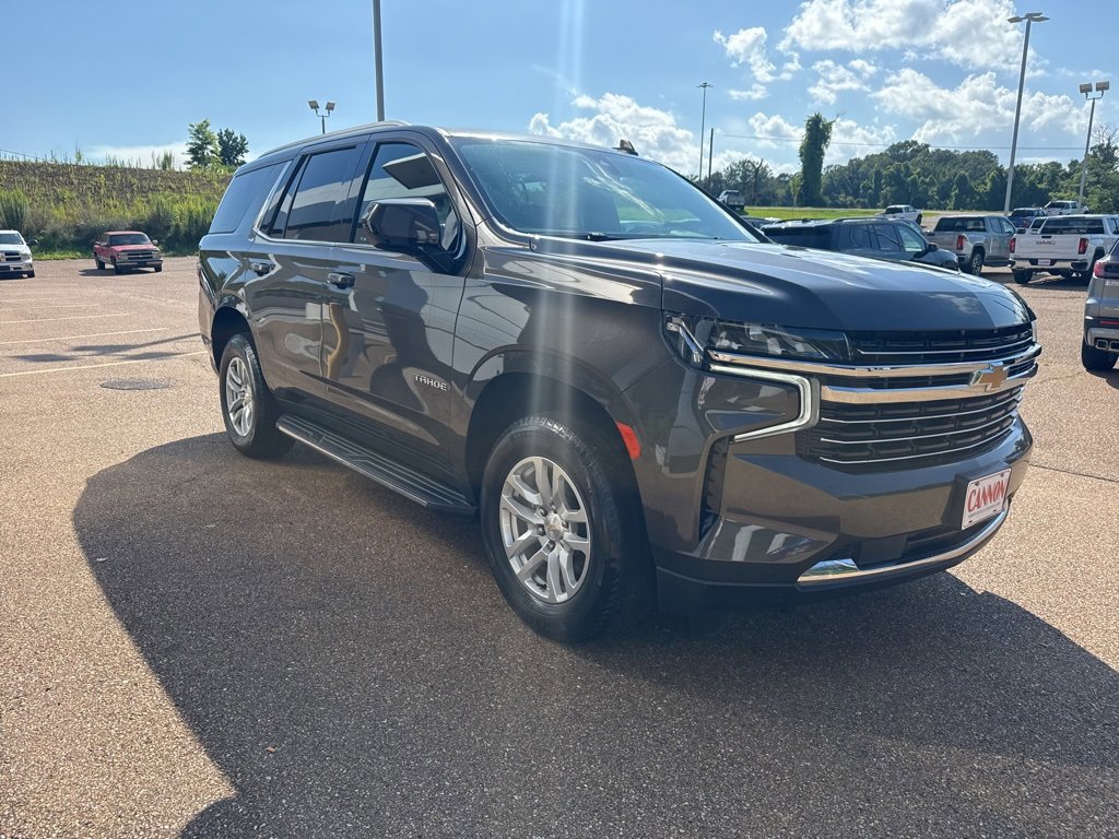 2021 Chevrolet Tahoe LT photo 3